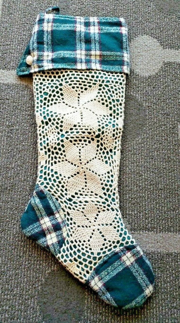 Lovely Beige Crochet Lace Doily Christmas Stocking Green Plaid 23"